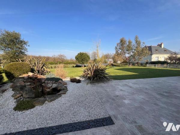 A GENNES MAISON DE 2017