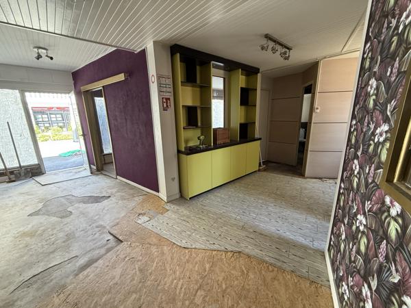 Local commercial 50 m2 Clermont-Ferrand zone Salins - Clermont-Province