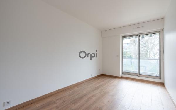 Appartement à vendre    3 pièces • 65,01 m2 Saint-Maurice