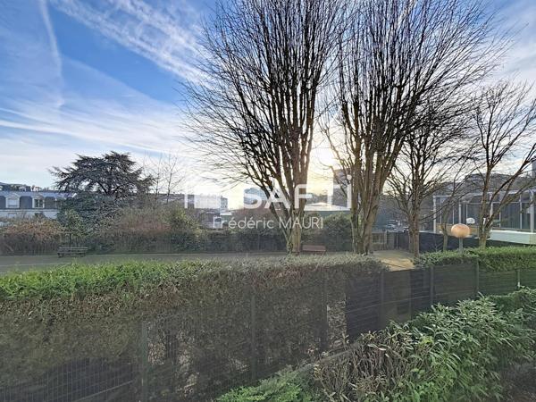 T3 de 75m2 avec balcon, cave et parking