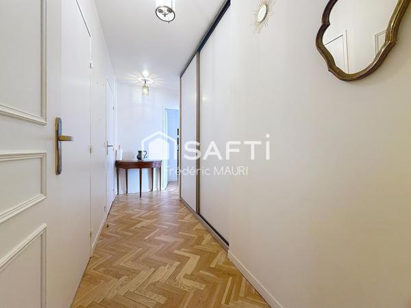 T3 de 75m2 avec balcon, cave et parking