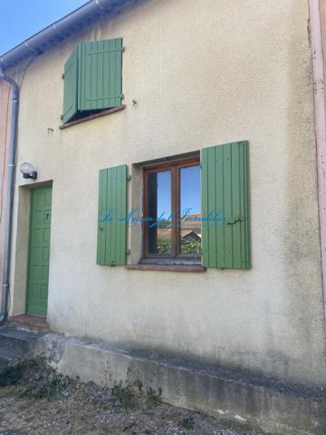 St JEAN DU GARD, proche des commodités à pied, maison de su type F4 avec jardin