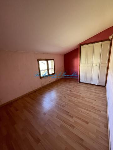 St JEAN DU GARD, proche des commodités à pied, maison de su type F4 avec jardin