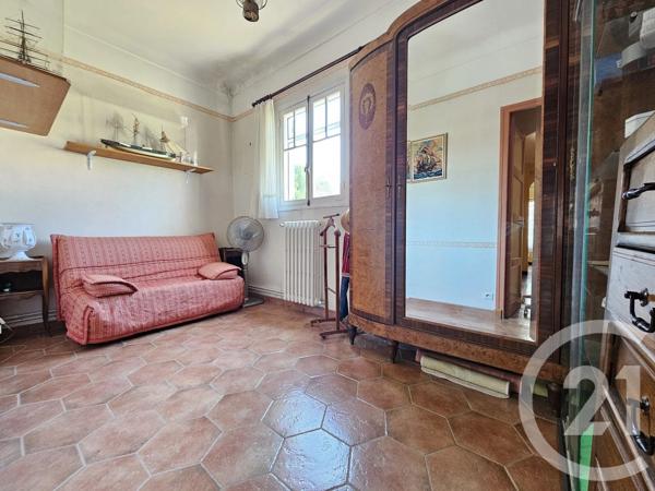 Maison à vendre  6 pièces - 151,60 m 2   CAGNES SUR MER  - 06