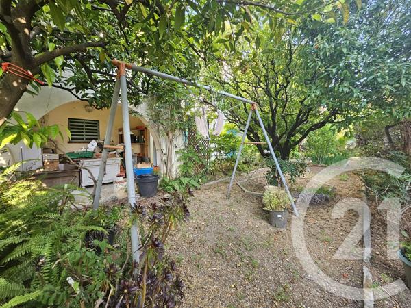 Maison à vendre  6 pièces - 151,60 m 2   CAGNES SUR MER  - 06