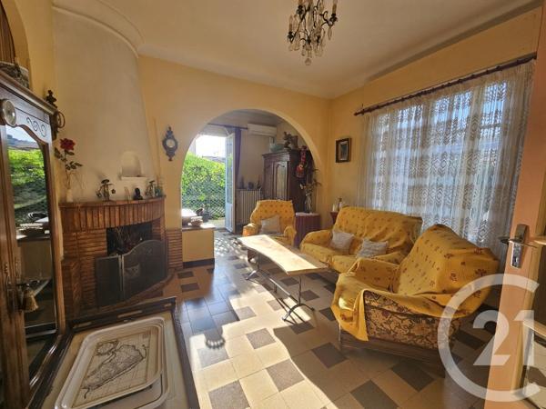 Maison à vendre  6 pièces - 151,60 m 2   CAGNES SUR MER  - 06
