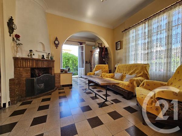 Maison à vendre  6 pièces - 151,60 m 2   CAGNES SUR MER  - 06