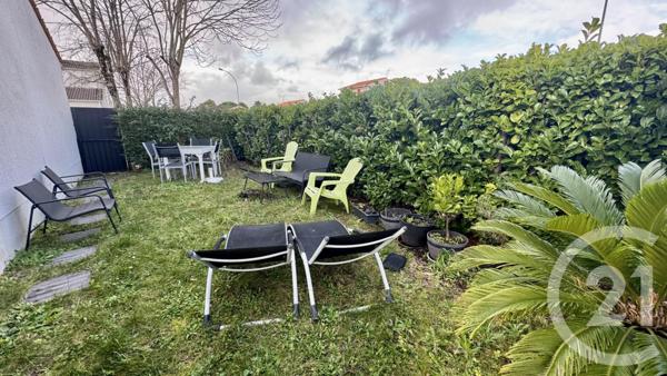 Maison à vendre  4 pièces - 79 m2 SAINTES - 17