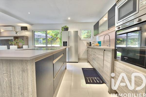 Maison à vendre 3 pièces 168 m² Marseille 11