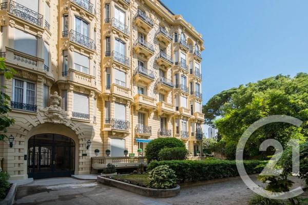 Appartement F5 à vendre  5 pièces - 115 m 2   NICE  - 06