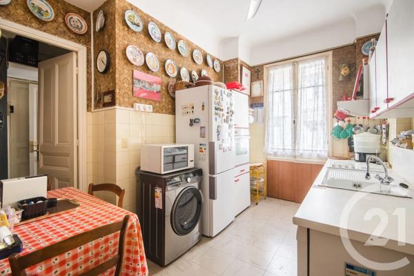 Appartement F5 à vendre  5 pièces - 115 m 2   NICE  - 06