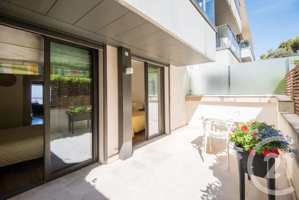 Appartement F3 à vendre  3 pièces - 63,42 m 2   VILLEFRANCHE SUR MER  - 06
