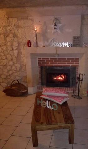 MAGNIFIQUE HABITATION TROGLODYTIQUE - BOURRE