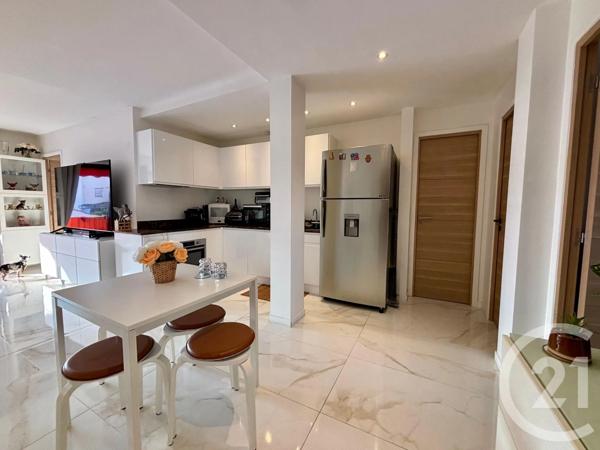 Appartement F4 à vendre  4 pièces - 70,56 m 2   LE CANNET  - 06