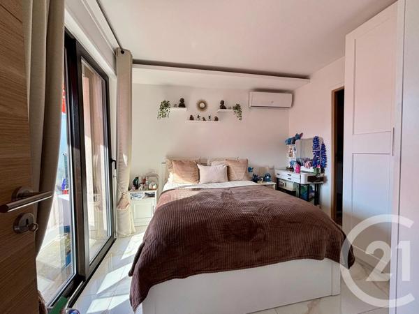 Appartement F4 à vendre  4 pièces - 70,56 m 2   LE CANNET  - 06