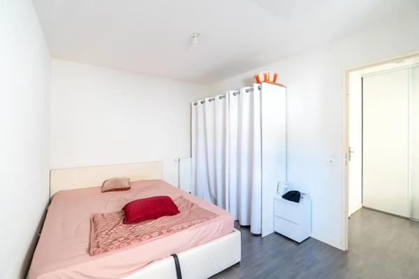 Appartement situé sur la commune de Cenon proche de toutes commodité