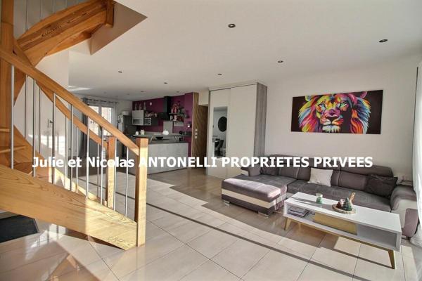 SAINT JUST MALMONT 43240 Maison de ville 197 m² quatre chambres garage et terrasse