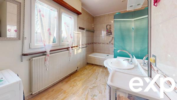 Splendide maison bi-famille ou familiale à vendre à Ittenheim !