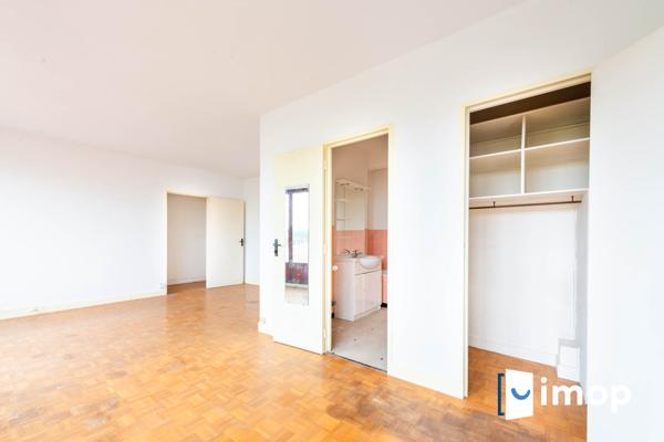 À 5 min du RER : lumineux 2 pièces de 37 m²