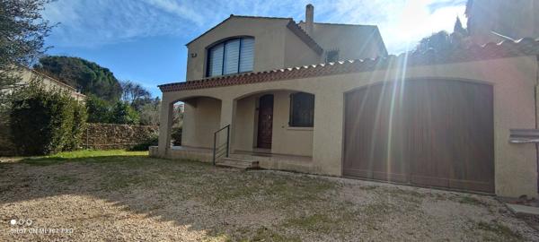 Villa R+1 de 180m² sur 960m² de terrain avec garage