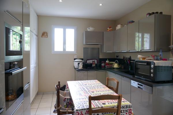 Mussidan (24400) La campagne dans un bourg!