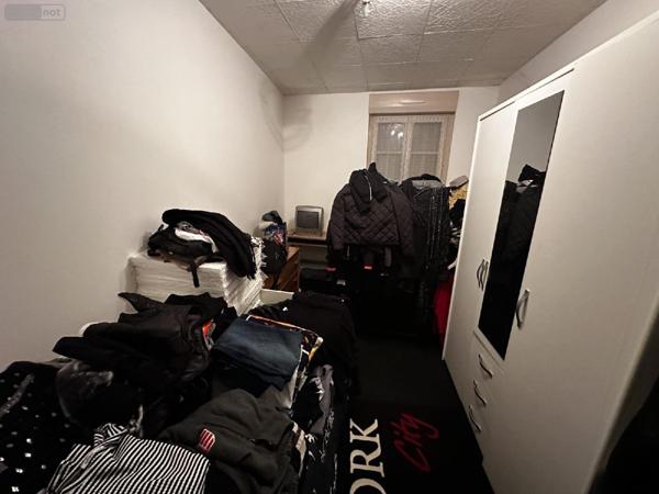 Maison de ville à vendre à Saint-Julien-du-Sault dans l'Yonne (89330), ref : 2400058