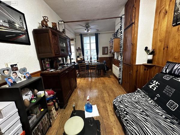 Maison de ville à vendre à Saint-Julien-du-Sault dans l'Yonne (89330), ref : 2400058