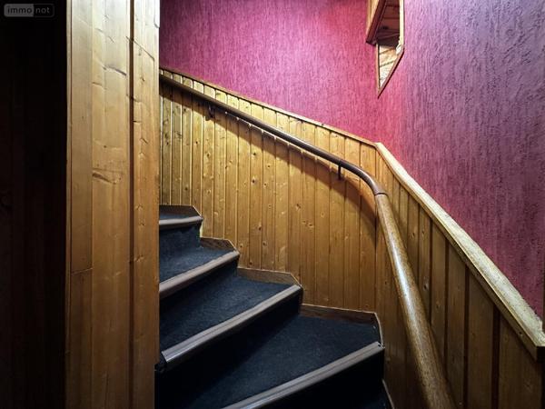 Maison de ville à vendre à Saint-Julien-du-Sault dans l'Yonne (89330), ref : 2400058