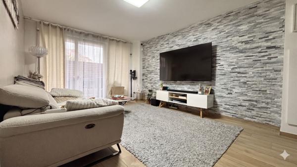 Rez-de-jardin Corbeil Essonnes - 3 pièces 71.3 m2