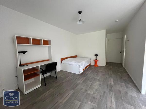 Appartement à louer 1 pièce 32.65m²