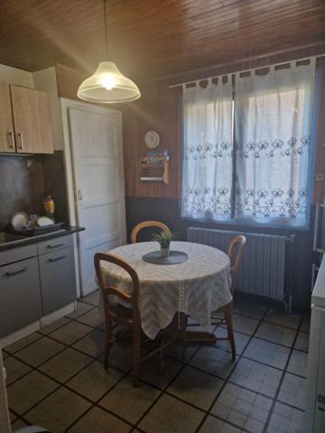 Maison  7 pièces 199 m2