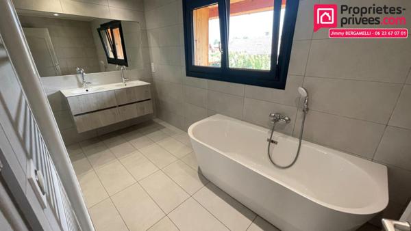 Passy ? Maison duplex de plus de 210 m² utiles avec grande terrasse et appartement indépendant à revenus locatifs