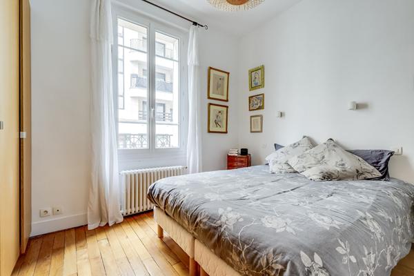 Coup de coeur ? Appartement familial 120m² traversant, 5/6 pièces ? Rue Legendre