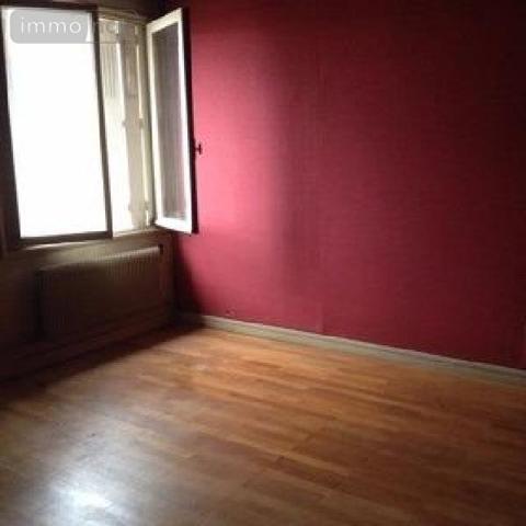 Appartement à vendre à Saint-Amand-Montrond dans le Cher (18200), ref : 18022/257