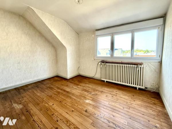 Muzillac- Maison à rénover proche du cœur de bourg