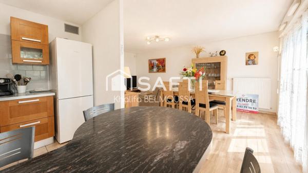 Bel appartement avec balcon, garage et cave – Centre-ville d'Aix-les-Bains