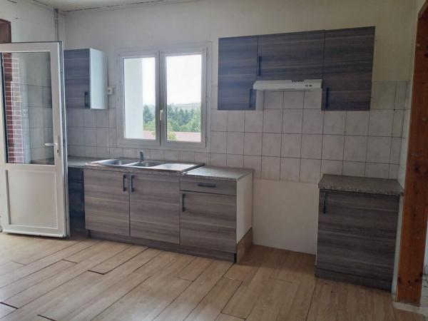Appartement au 1er étage sur 500m2 de jardin