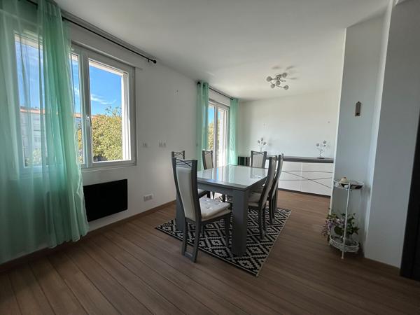 Appartement meublé T2 + balcon + garage La Rochelle La rochelle