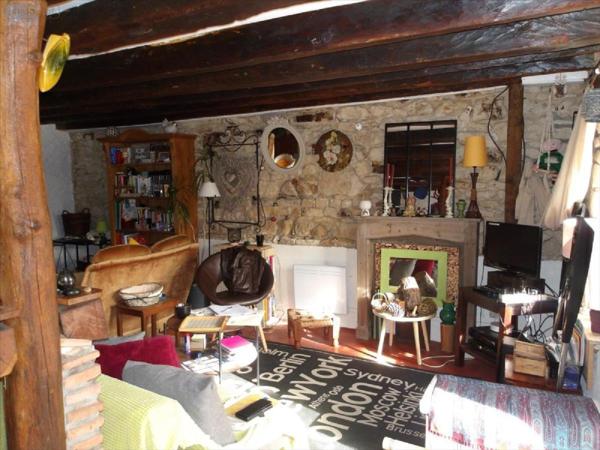 Maison à vendre à Beddes dans le Cher (18370), ref : 23010-112394   
centre bourg