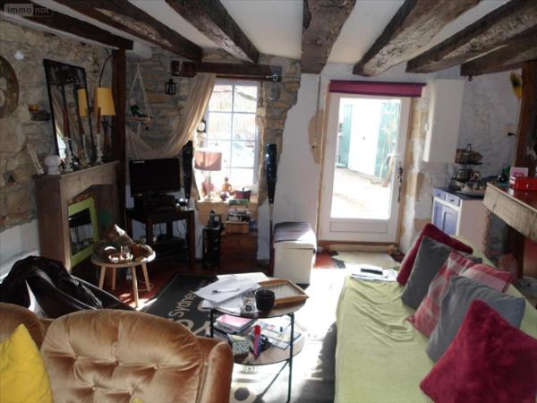 Maison à vendre à Beddes dans le Cher (18370), ref : 23010-112394   
centre bourg