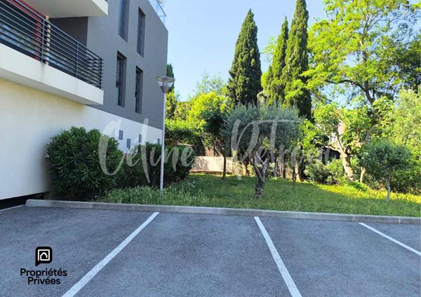 Saint-Raphael - Secteur Valescure / Les Plaines - Superbe T2 de 53 m² avec terrasse, ascenseur, parking et garage en option