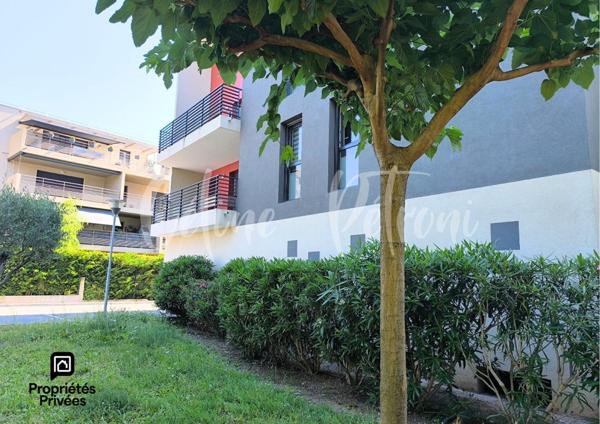 Saint-Raphael - Secteur Valescure / Les Plaines - Superbe T2 de 53 m² avec terrasse, ascenseur, parking et garage en option