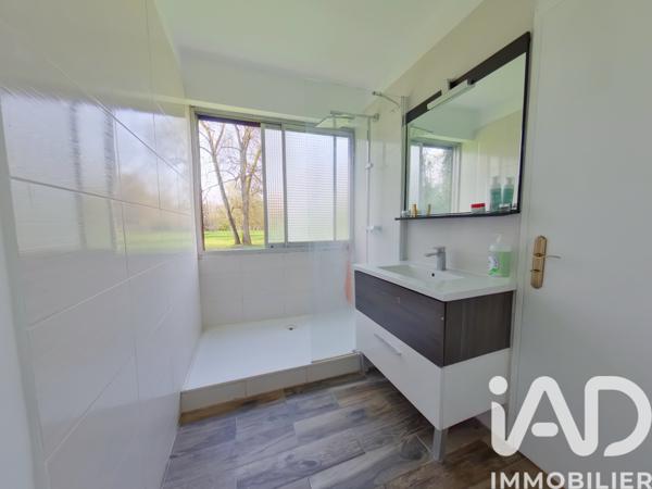 Appartement à vendre 3 pièces 64 m² Boussy-Saint-Antoine