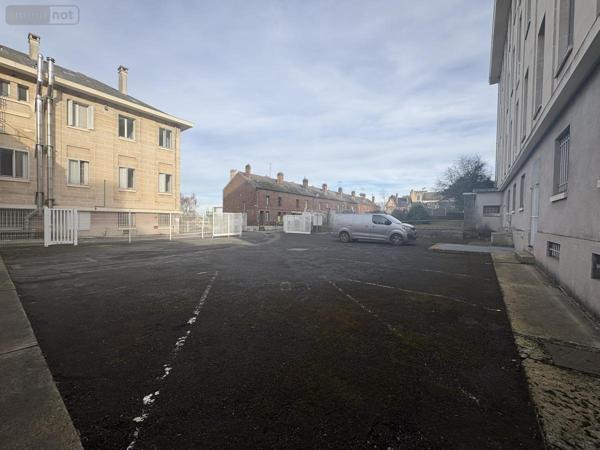 Immeuble à vendre à Soissons dans l'Aisne (02200), ref : 02002-351