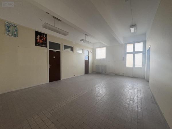 Immeuble à vendre à Soissons dans l'Aisne (02200), ref : 02002-351