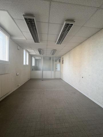 Immeuble à vendre à Soissons dans l'Aisne (02200), ref : 02002-351