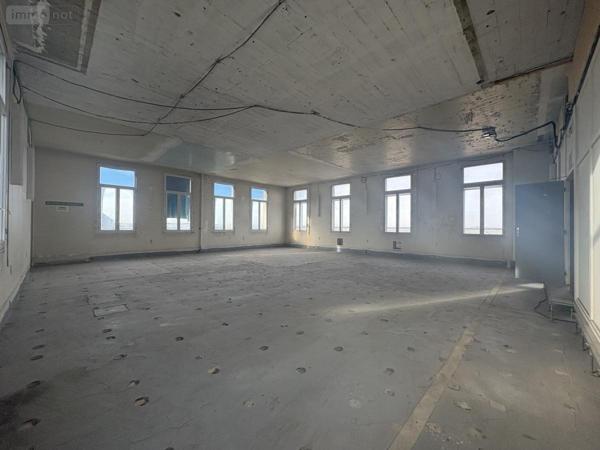 Immeuble à vendre à Soissons dans l'Aisne (02200), ref : 02002-351