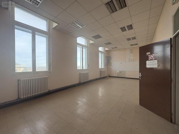 Immeuble à vendre à Soissons dans l'Aisne (02200), ref : 02002-351