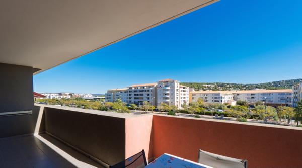 Appartement de type 2 de 46 m² avec terrasse de 18,69 m² à Sète