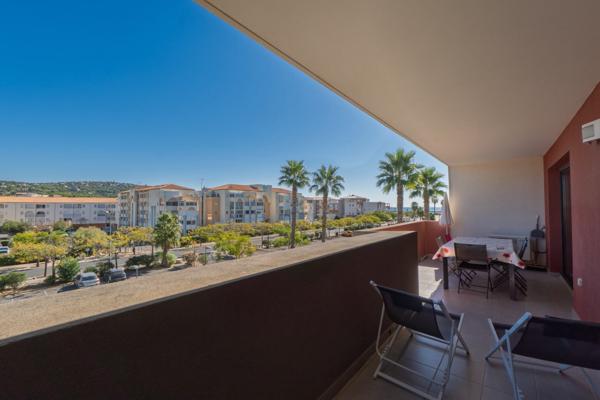 Appartement de type 2 de 46 m² avec terrasse de 18,69 m² à Sète
